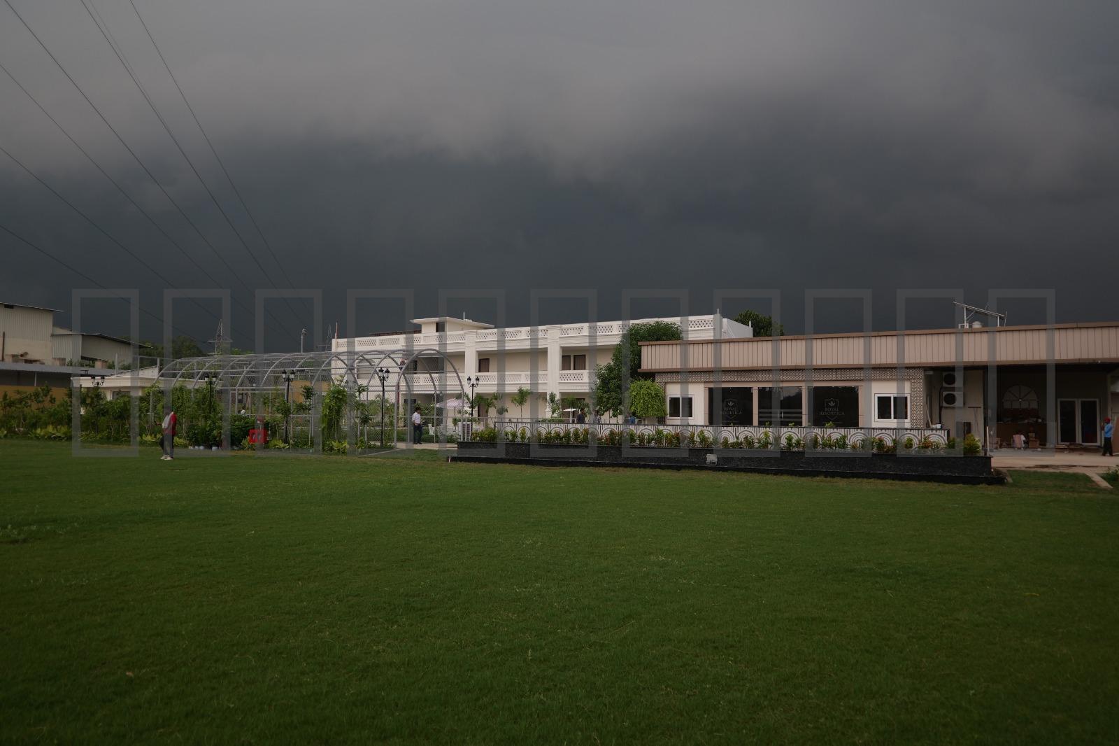 Royal Resortica Wedding Banquet & Resort